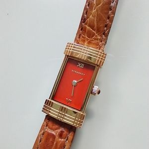 Vintage Burberry Ladies Swiss Quartz Leather Strap Watch